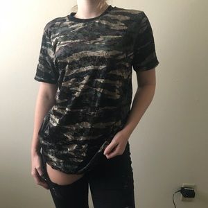 Crushed velvet camp top